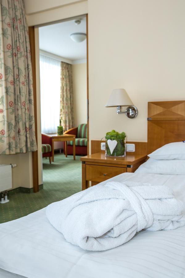 Hotel Badener Hof Extérieur photo